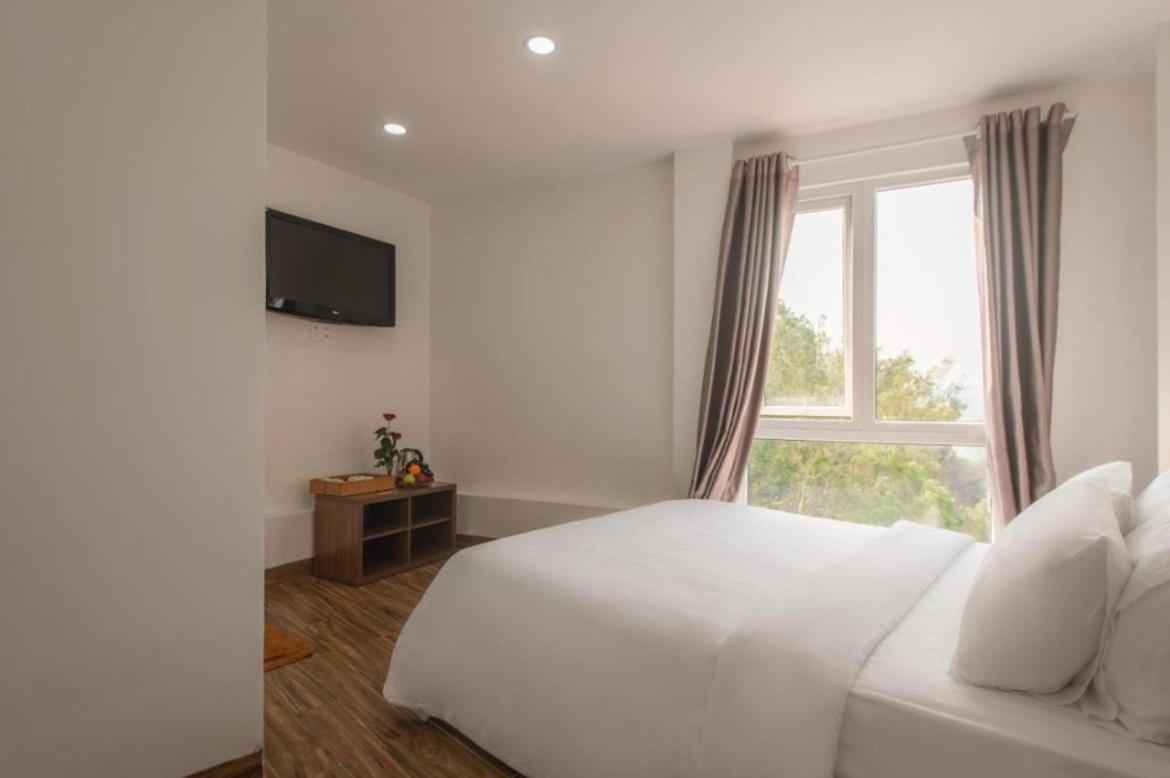 คลิฟ โฮเต็ล ญาจาง Hotel ภายนอก รูปภาพ